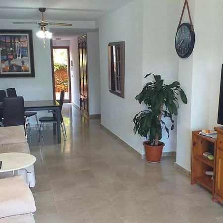 Planta Baja Cerca De La Playa Casares Costa Appartement Buitenkant foto