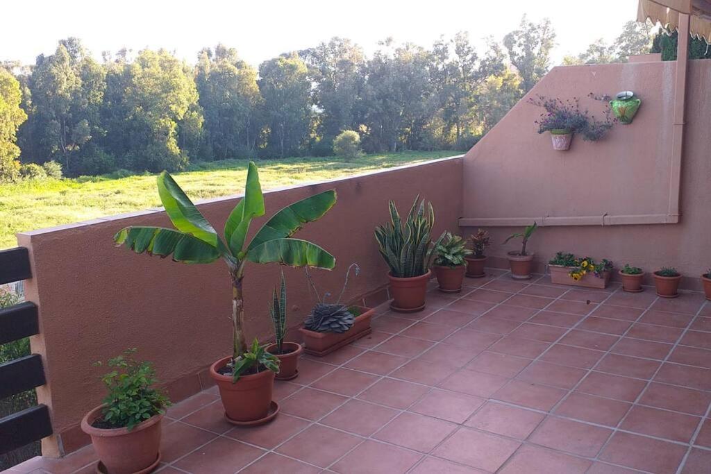 Planta Baja Cerca De La Playa Casares Costa Appartement Buitenkant foto