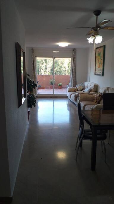 Planta Baja Cerca De La Playa Casares Costa Appartement Buitenkant foto