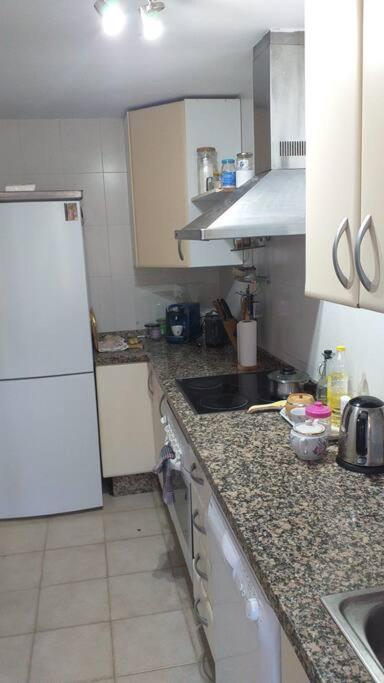 Planta Baja Cerca De La Playa Casares Costa Appartement Buitenkant foto