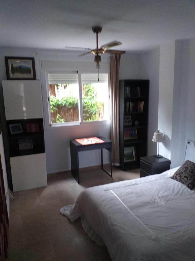 Planta Baja Cerca De La Playa Casares Costa Appartement Buitenkant foto
